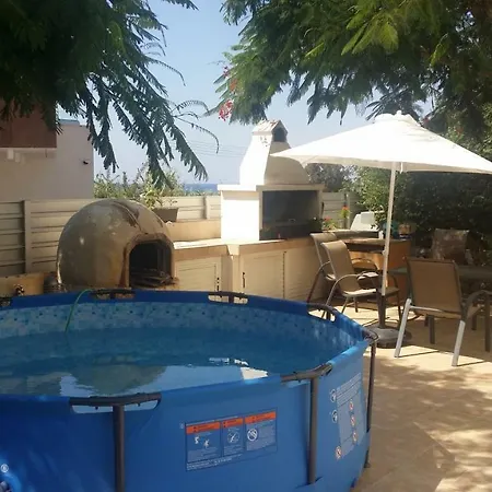 Laslie Villa Protaras